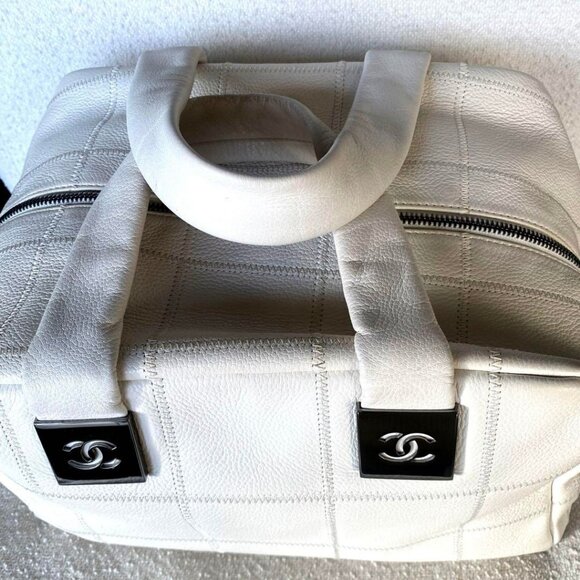 Authentic CHANEL CC Caviar Leather Boston Bag Bowler Shoulder Bag White Tote - Picture 7 of 10